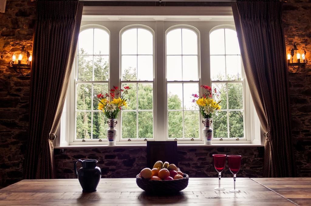 Wilton Castle Apartment Енискорти Екстериор снимка