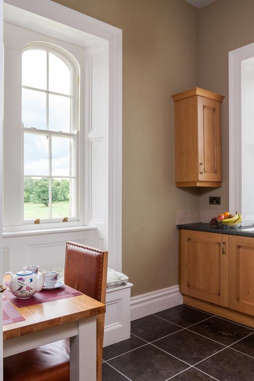 Wilton Castle Apartment Енискорти Екстериор снимка