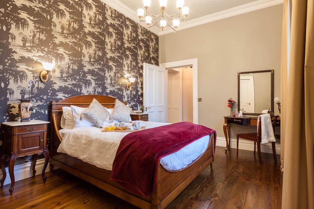 Wilton Castle Apartment Енискорти Екстериор снимка