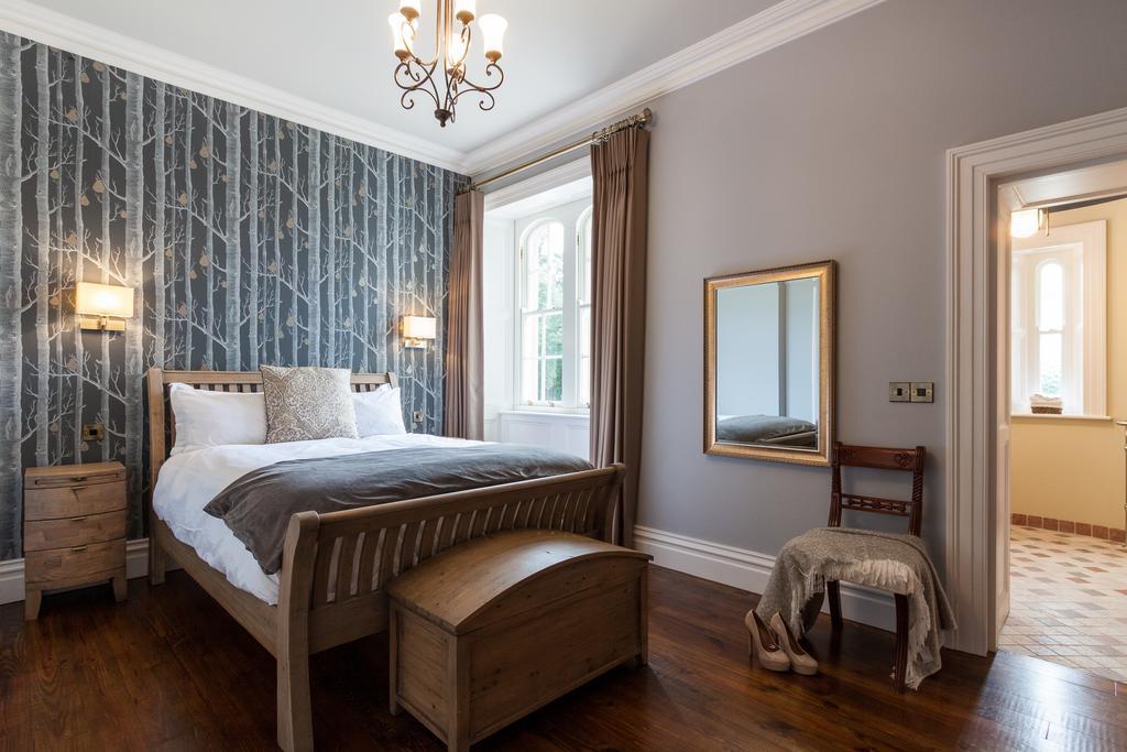 Wilton Castle Apartment Енискорти Екстериор снимка