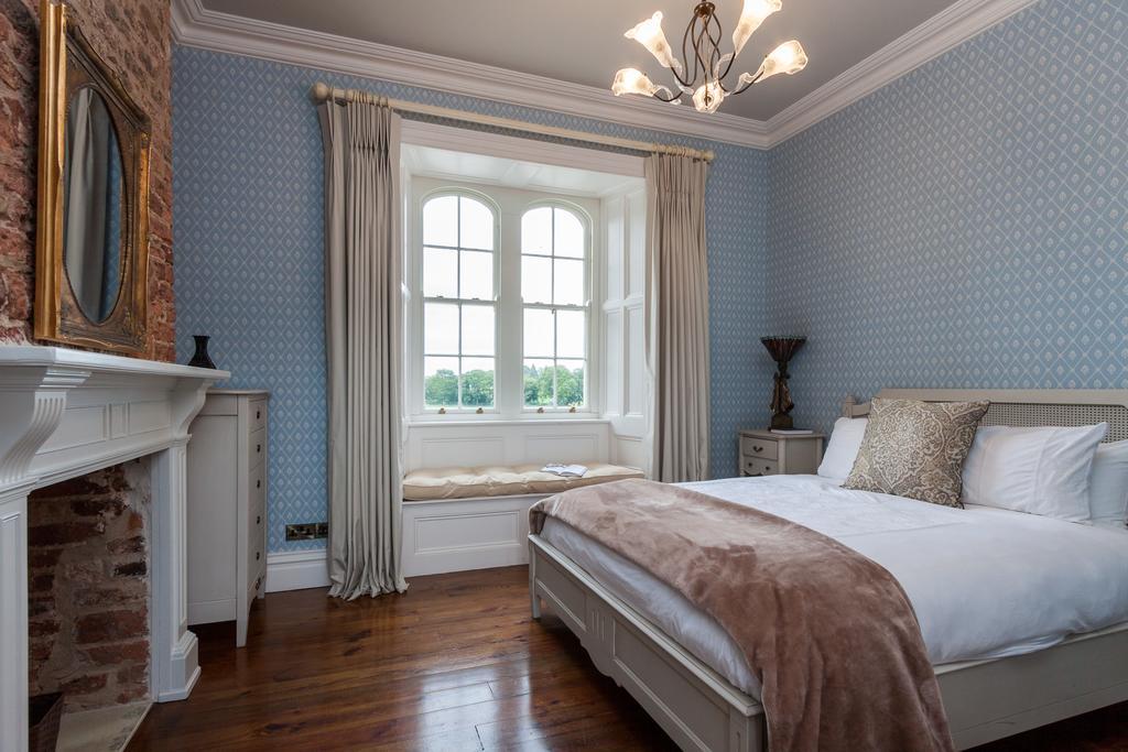 Wilton Castle Apartment Енискорти Екстериор снимка